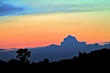 First32323 Last32323-Sunset over the castle-Fotografia