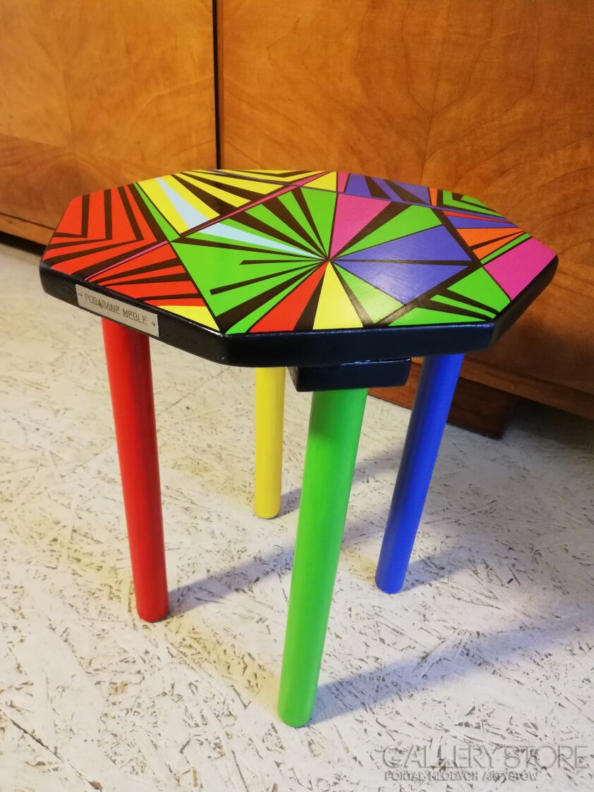 First32634 Last32634-"TADZIK" STOLIK / TABORET-Design